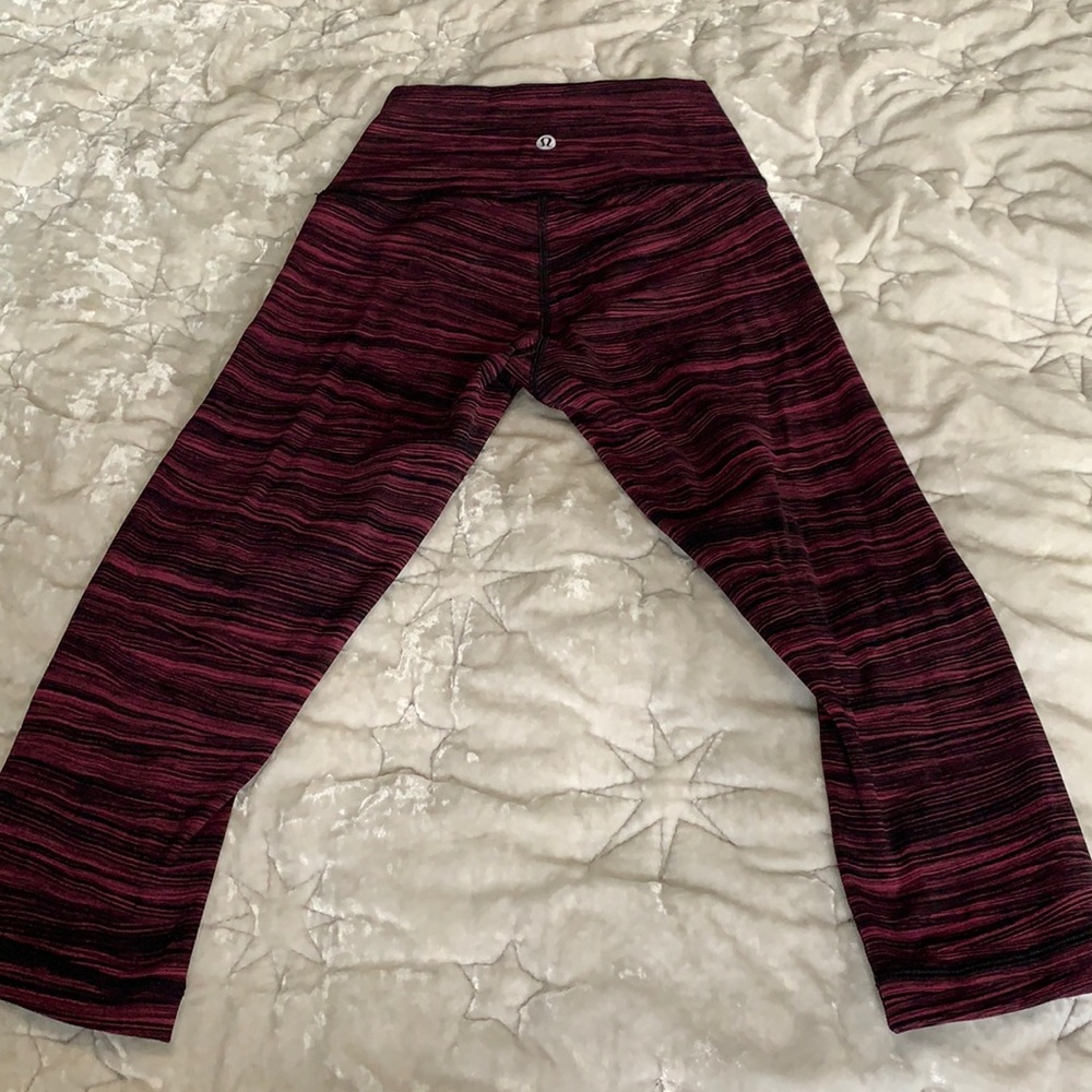 Lululemon Full On Luxtreme High Rise Crop Legging